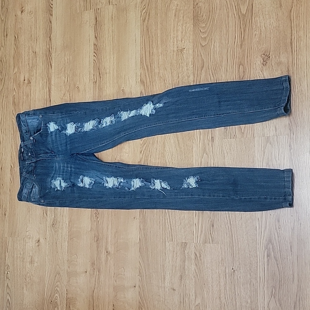 Sweet Look Distressed Skinny Jeans Size 7